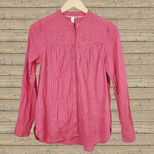 Pilcro Top 4 Raspberry Red Embroidered Lace Metallic Thread Button-Front‎ Blouse